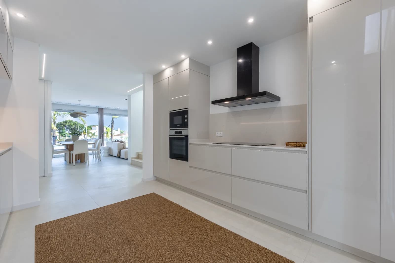 New 3-bedroom villa with private swimming pool between Vilamoura and the Algarve beaches gallery 30