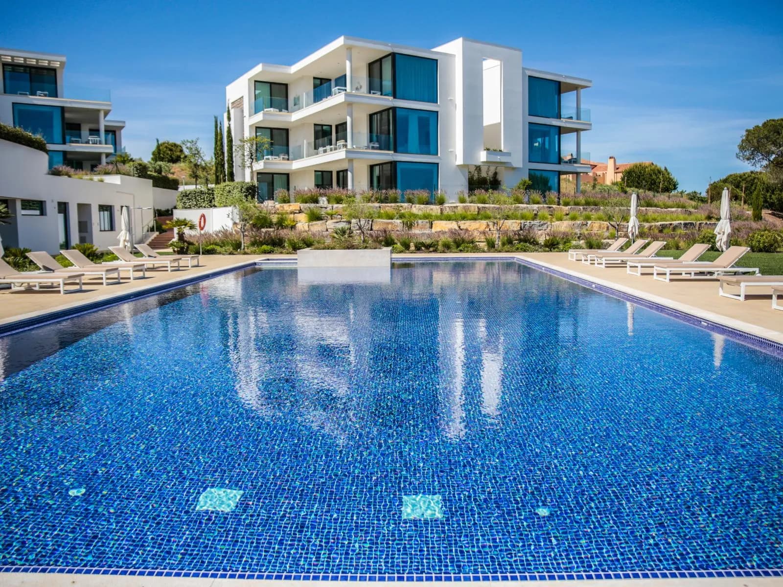 Monte Rei Golf – Clubhouse Residences gallery photo 7
