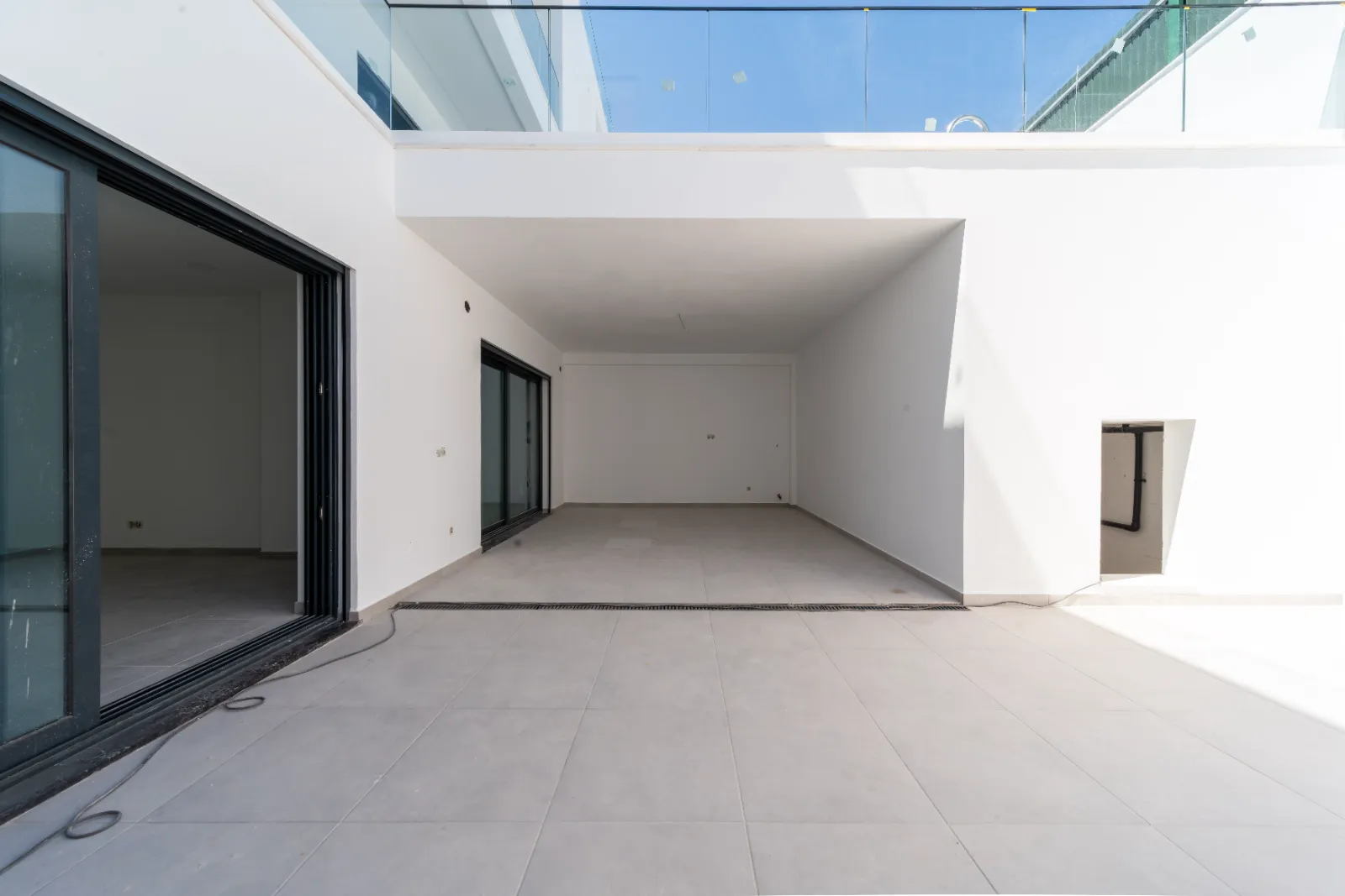Moradia T3+1 Nova com Piscina Privada em Gambelas, Faro gallery 15