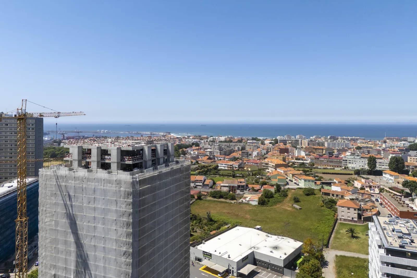 Flower Tower Camellia Penthouses gallery photo 12