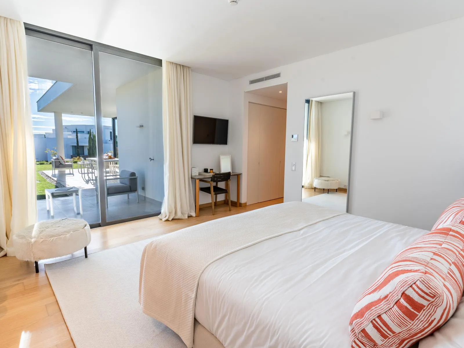 Monte Rei Golf – Clubhouse Residences gallery photo 9
