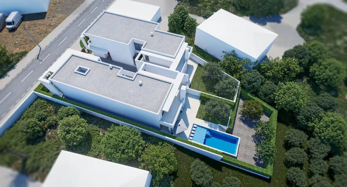 NEW Contemporary Detached House, with swimming pool and garden gallery 9
