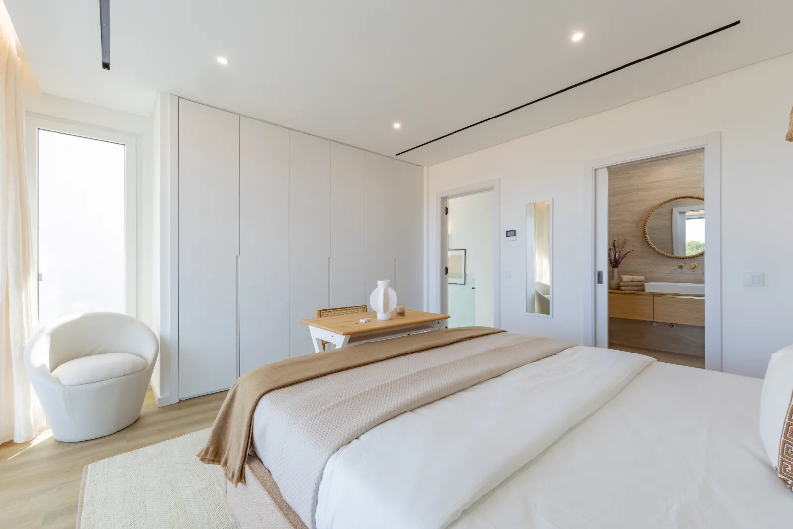 New 3-bedroom villa with private swimming pool between Vilamoura and the Algarve beaches gallery 19