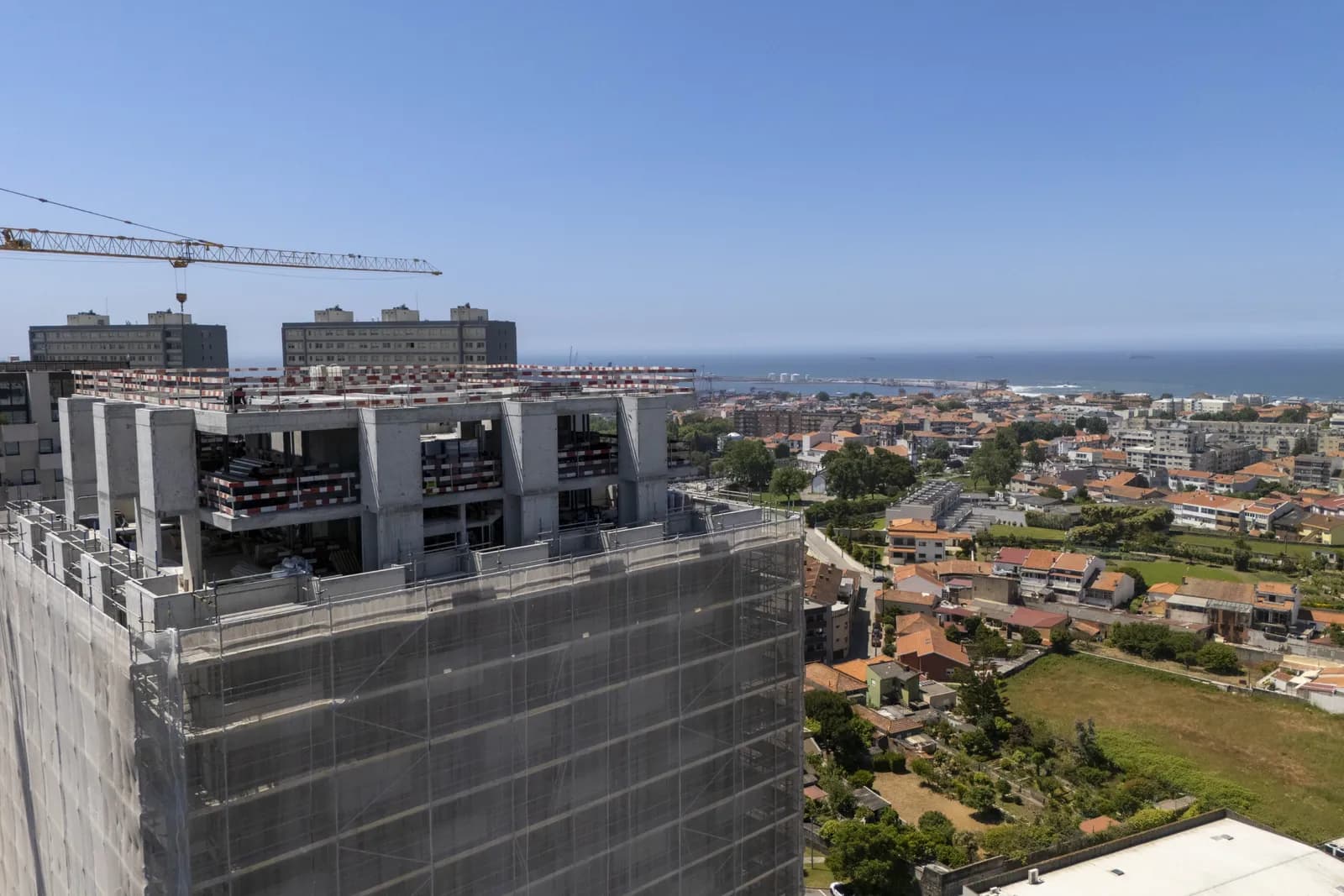 Flower Tower Camellia Penthouses gallery photo 10