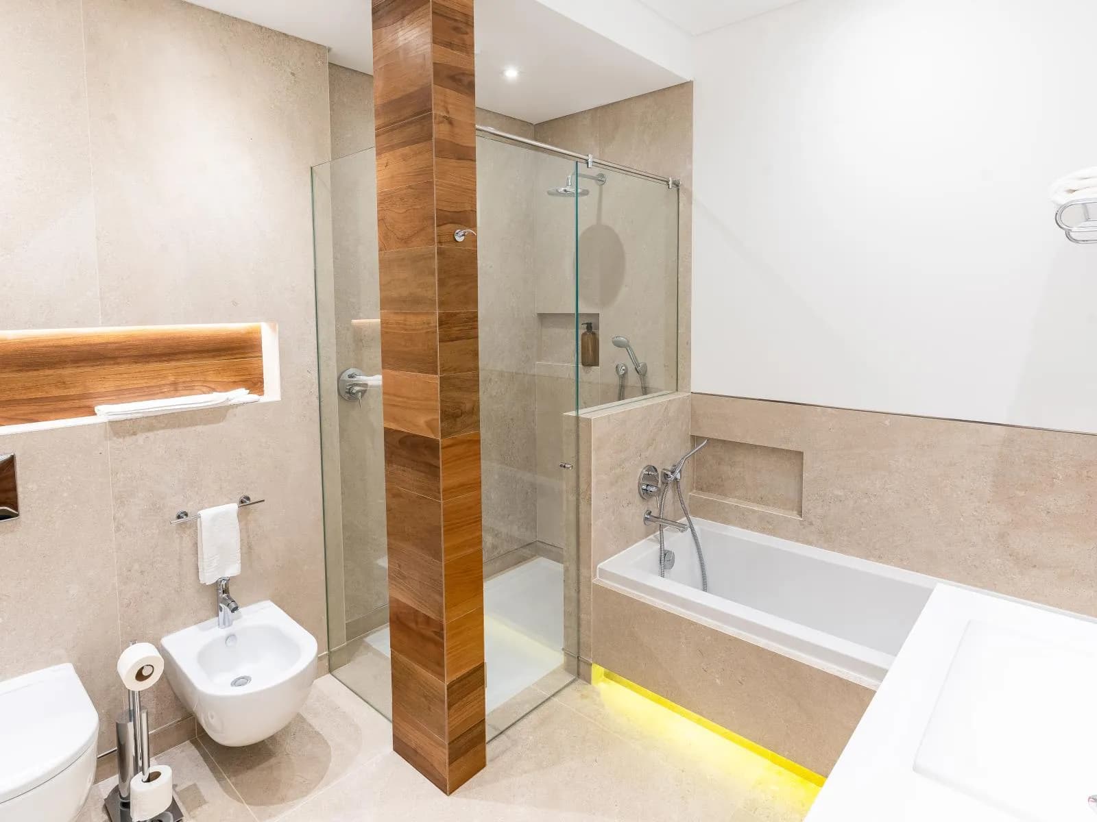 Monte Rei Golf – Clubhouse Residences gallery photo 22