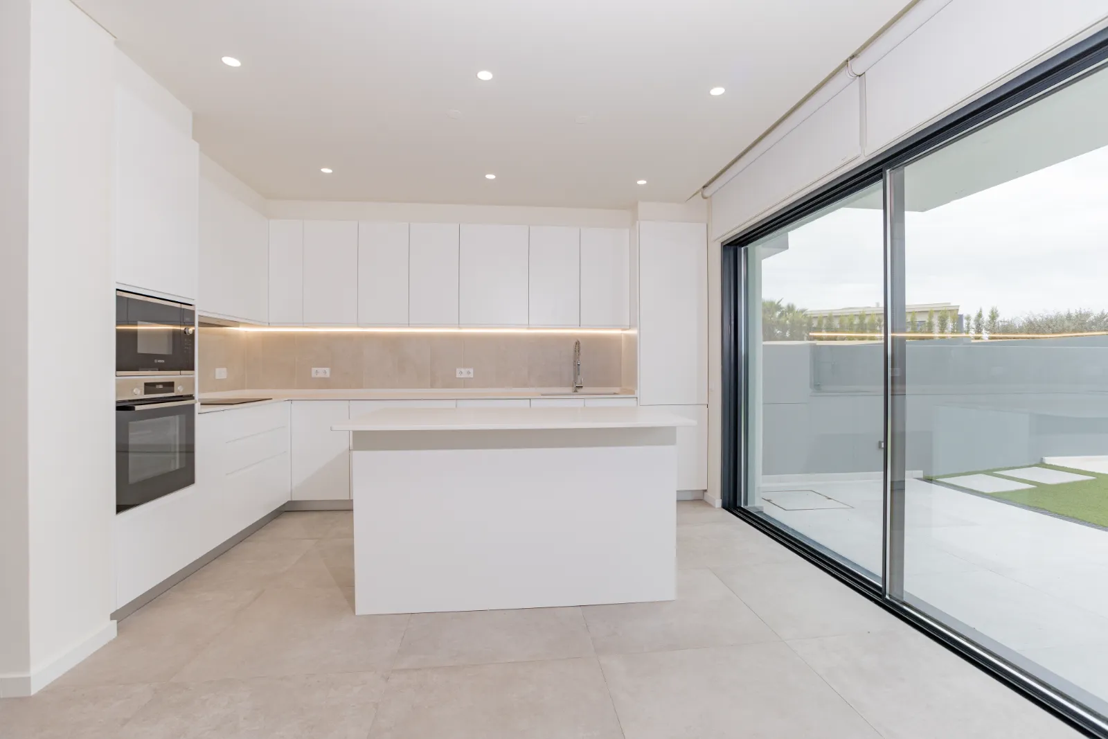 Fantástica Moradia Geminada com vista para a Ria Formosa gallery 12