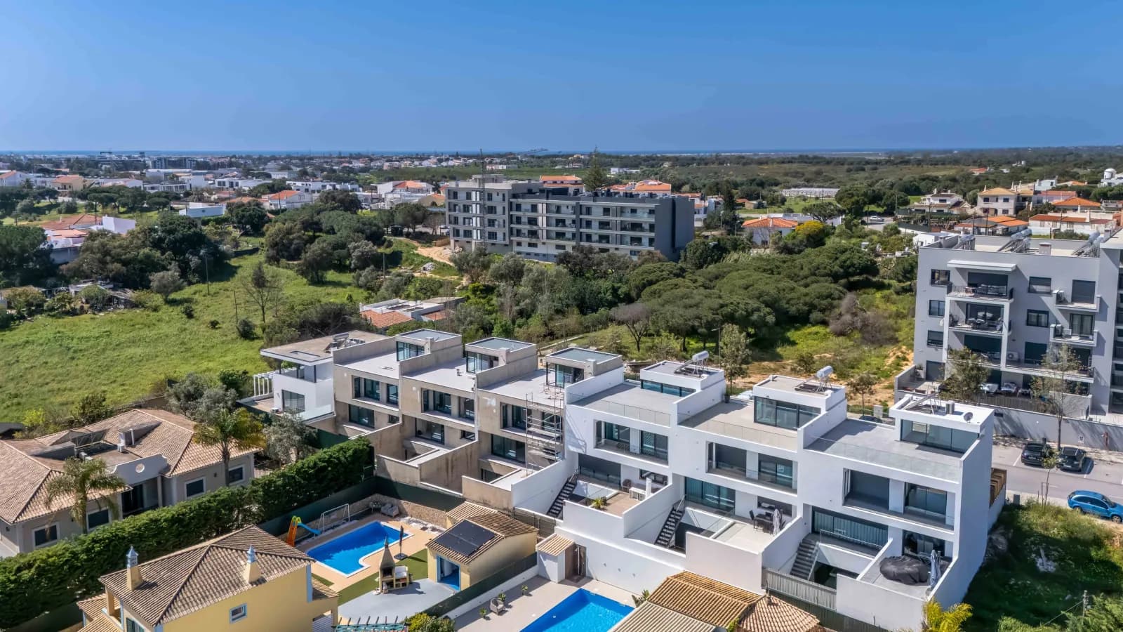 Moradia T3+1 Nova com Piscina Privada em Gambelas, Faro gallery 8