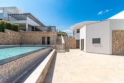 Detached Luxury Villa with Sea Views in Albufeira gallery 6