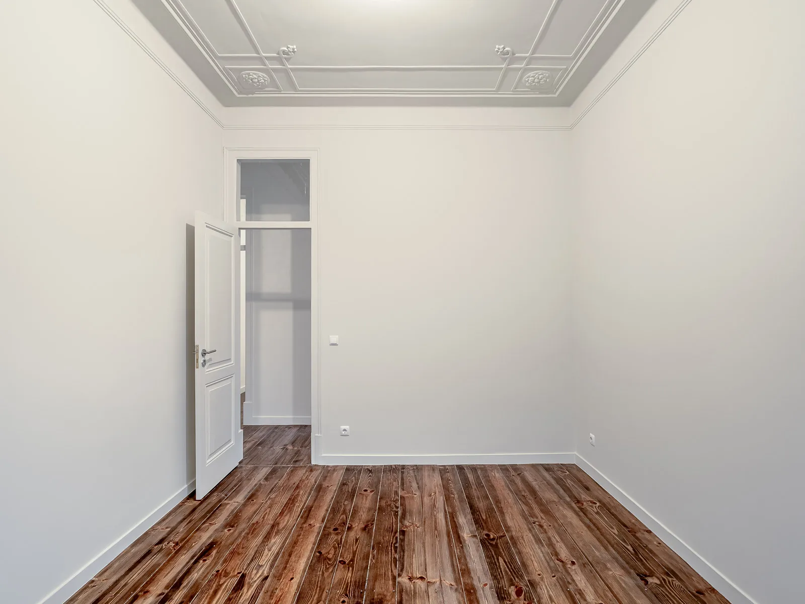 The Twelve gallery photo 5