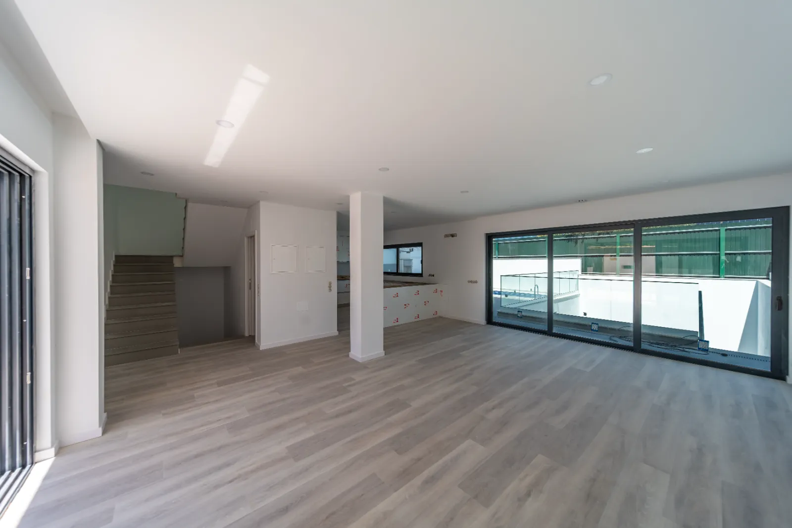 Moradia T3+1 Nova com Piscina Privada em Gambelas, Faro gallery 23