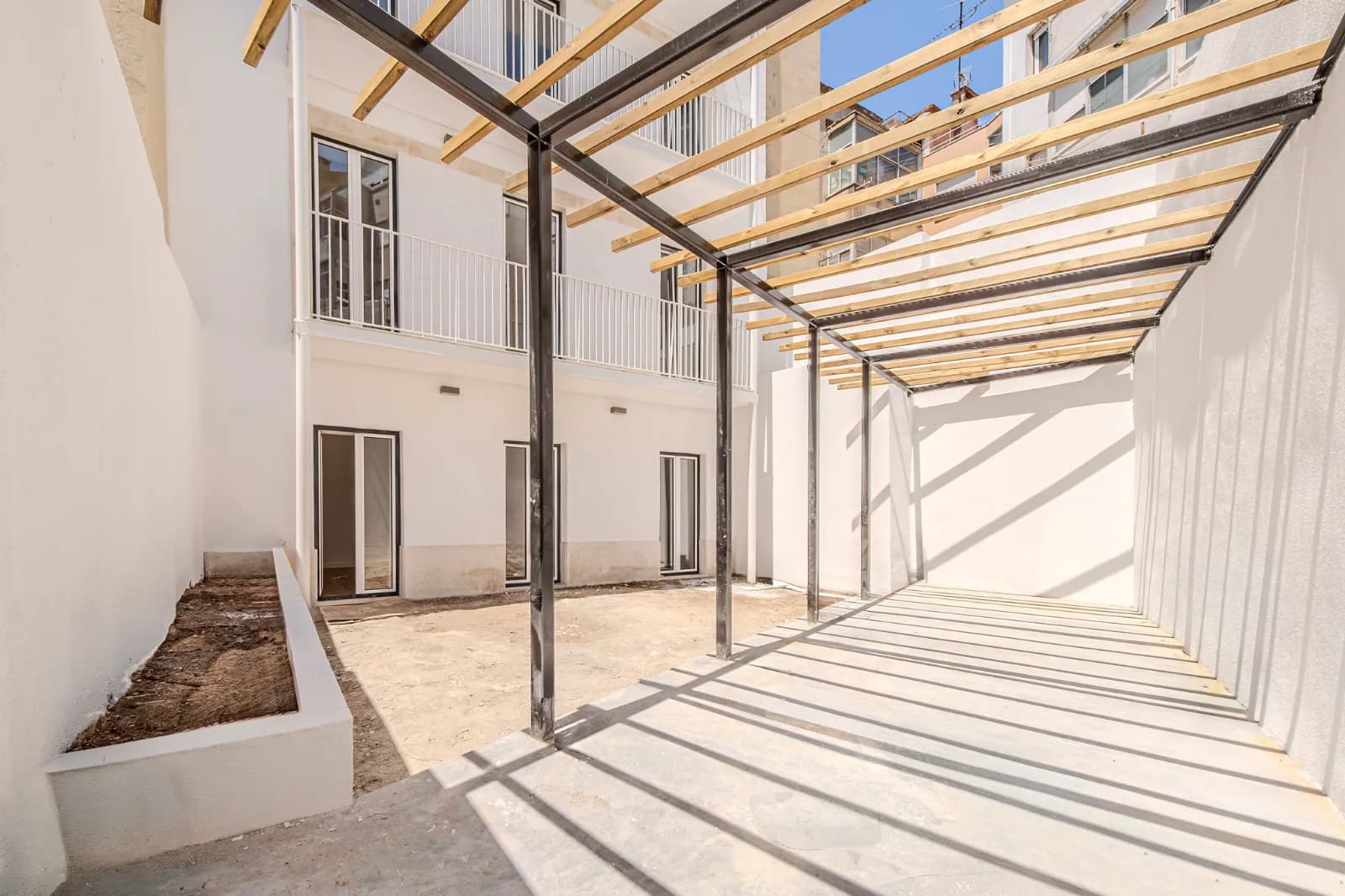 Quartier 100 - Rua da Beneficência, Avenidas Novas, Lisboa gallery 8