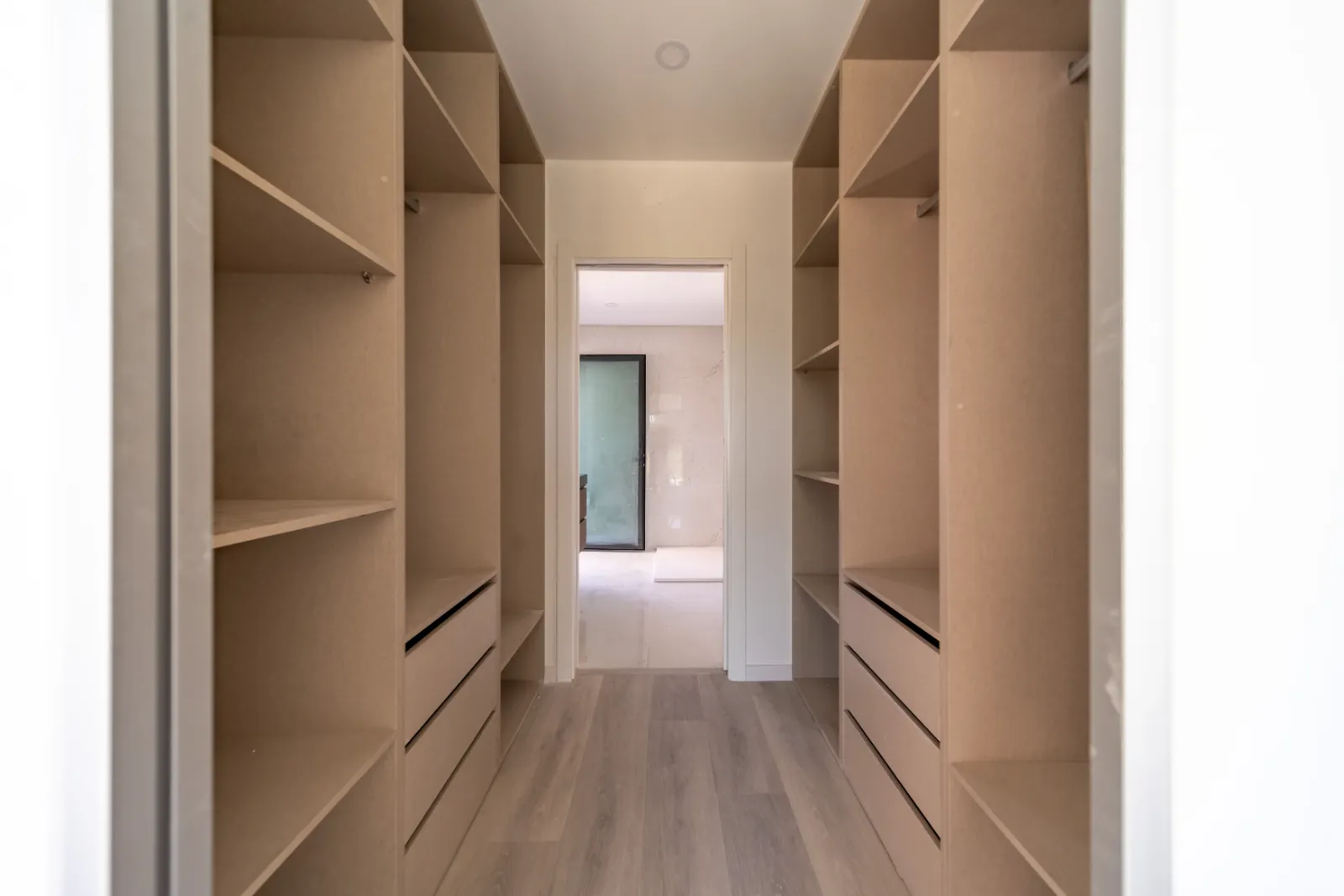 Moradia T3+1 Nova com Piscina Privada em Gambelas, Faro gallery 26