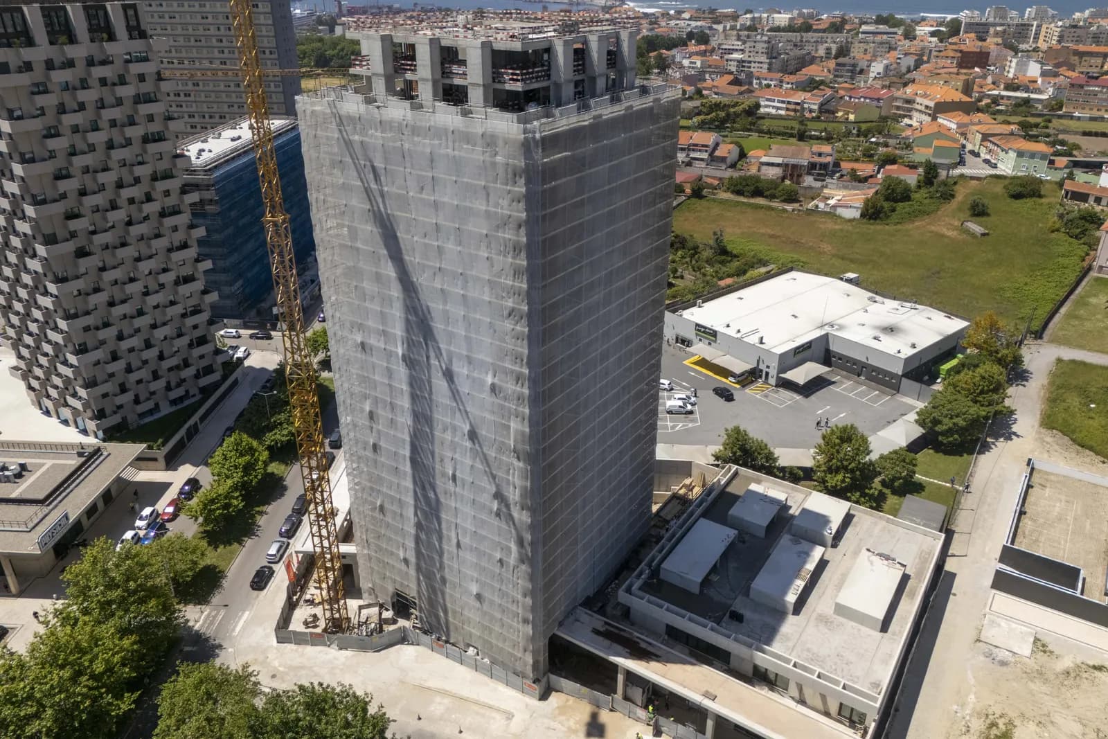 Flower Tower Camellia Penthouses gallery photo 11