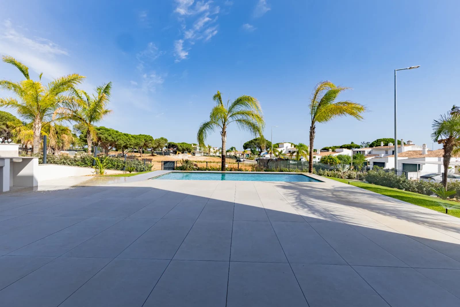 New 3-bedroom villa with private swimming pool between Vilamoura and the Algarve beaches gallery 37