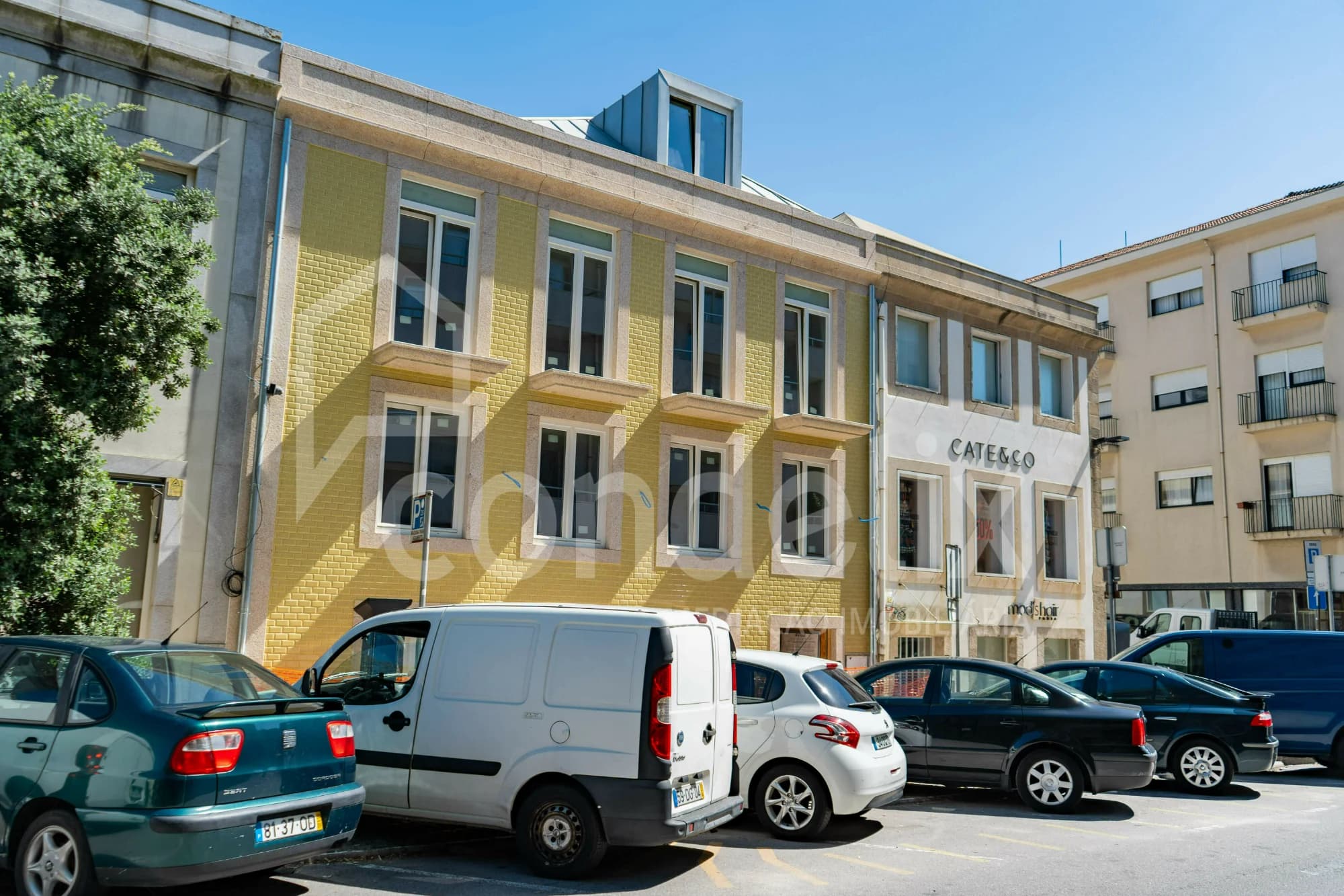New flats in Foz, second row from the sea gallery 6