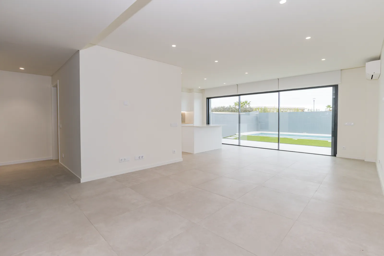 Fantástica Moradia Geminada com vista para a Ria Formosa gallery 10