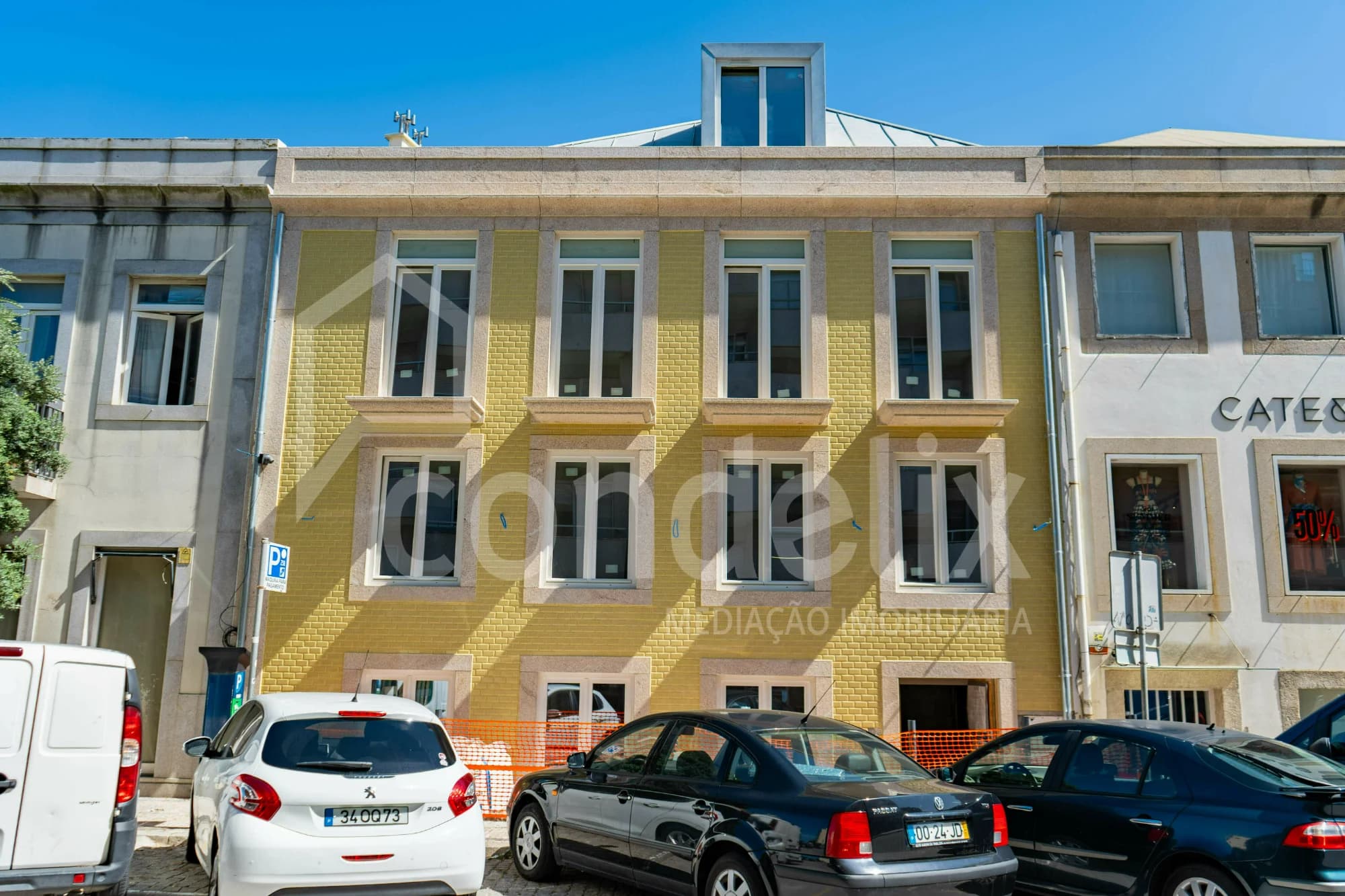 New flats in Foz, second row from the sea gallery 4